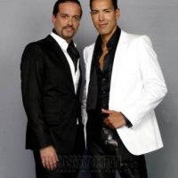 Alex Swings Oscar Sings!