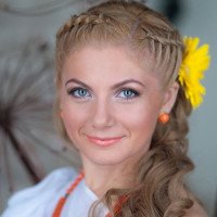 Каменева Инна